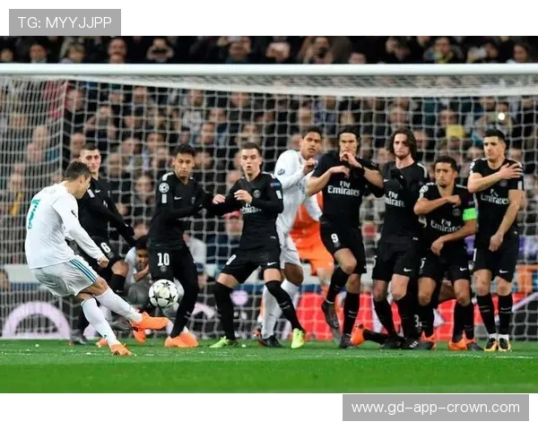 快速任意球规则解析：裁判判罚与执行条件详解