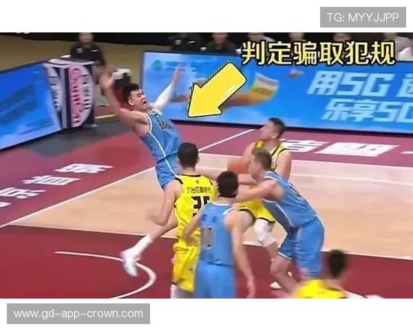 什么情况下空中对抗会被吹罚犯规？聊聊身体接触的尺度