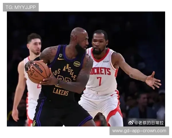 阿卜杜尔-贾巴尔多样进攻手段拉开内线得分差距 阿卜杜尔-贾巴尔多样进攻手段拉开内线得分差距